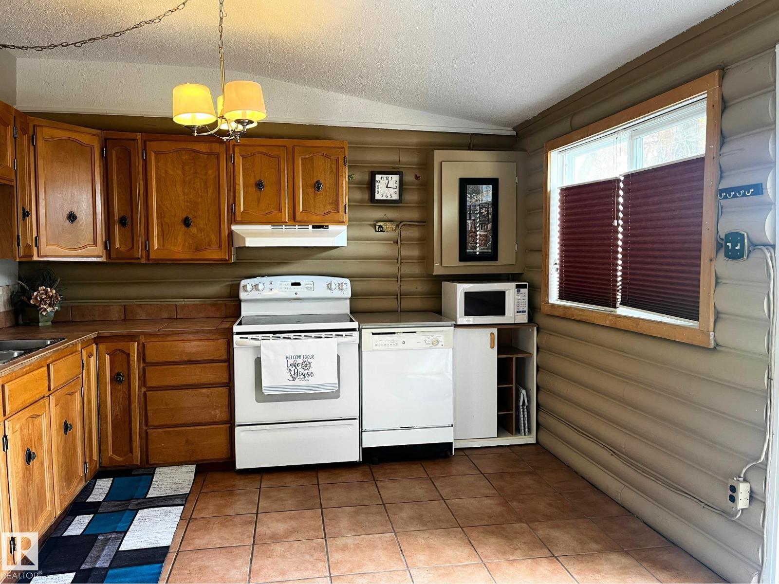 408 4, Rural Lac Ste. Anne County, Alberta T0E 1A0 - Photo 6 - E4510945