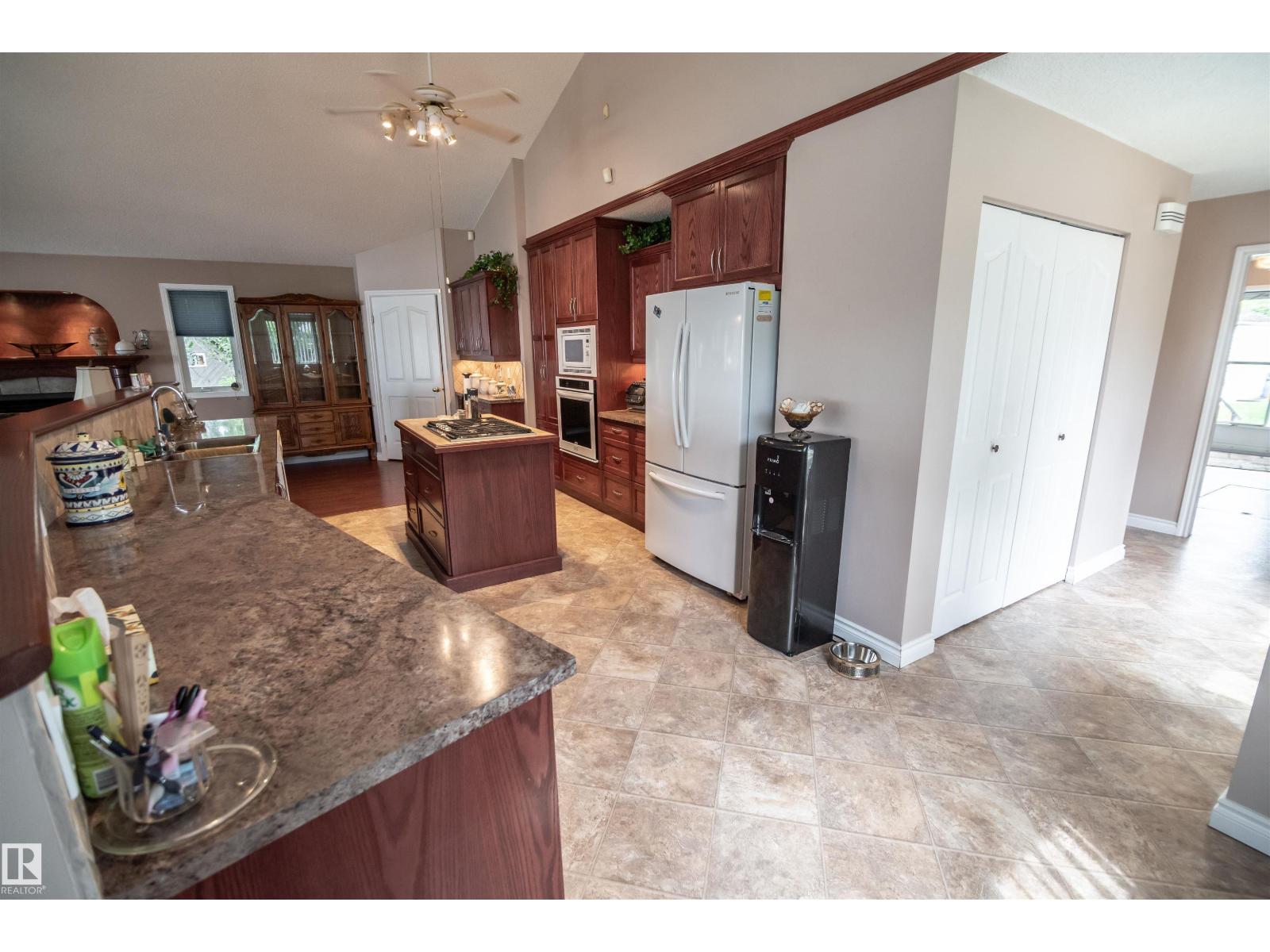 4740 Sunset Dr, Rural Lac Ste. Anne County, Alberta  T0E 0A0 - Photo 29 - E4511212