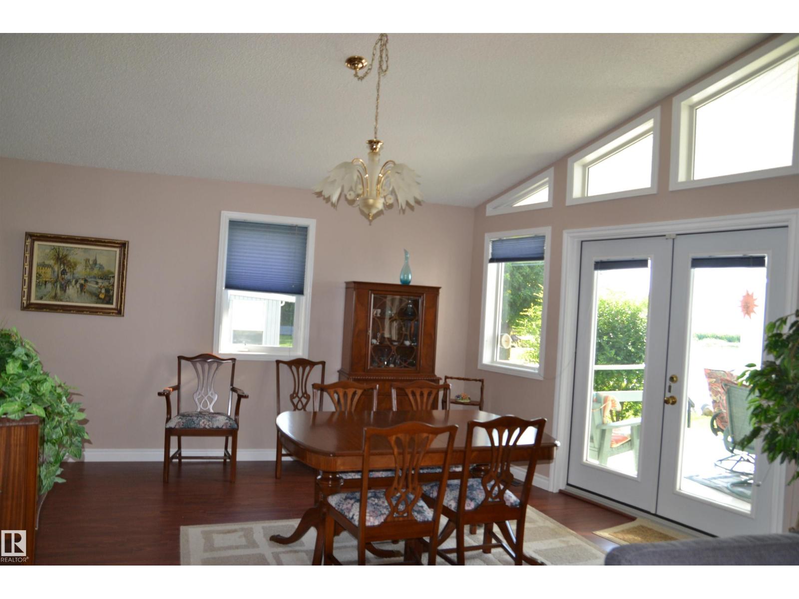4740 Sunset Dr, Rural Lac Ste. Anne County, Alberta  T0E 0A0 - Photo 38 - E4511212