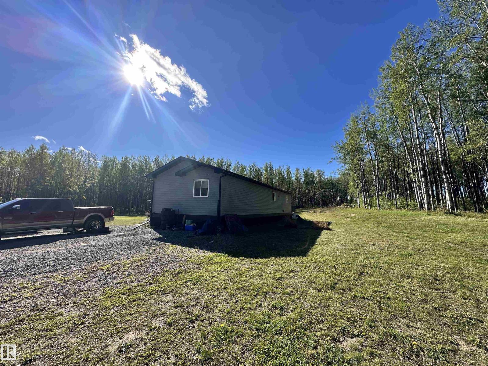 7323 Twp Road 512, Rural Parkland County, Alberta T7A 1A2 - Photo 2 - E4511420