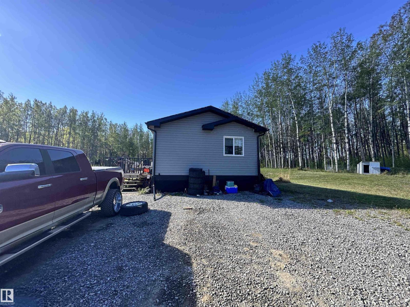 7323 Twp Road 512, Rural Parkland County, Alberta T7A 1A2 - Photo 3 - E4511420