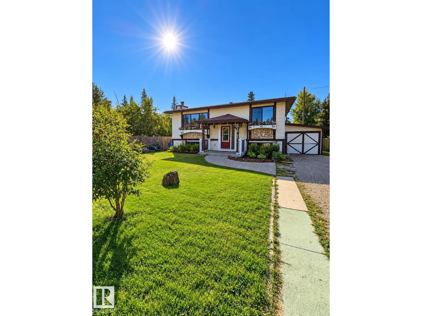 4916 53 St, Entwistle, Alberta T0E 0S0 - Photo 1 - E4511592