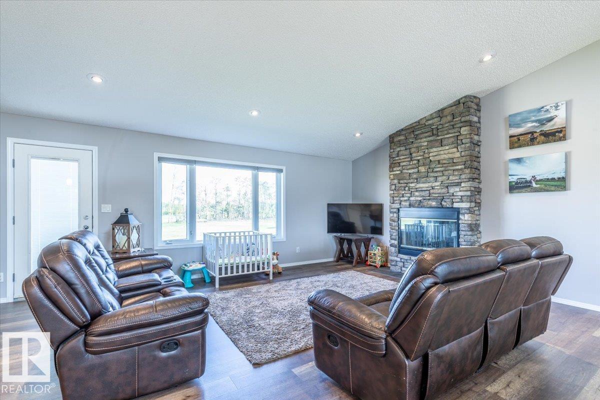 27318 Twp Road 482, Rural Leduc County, Alberta T0C 0V0 - Photo 6 - E4511833