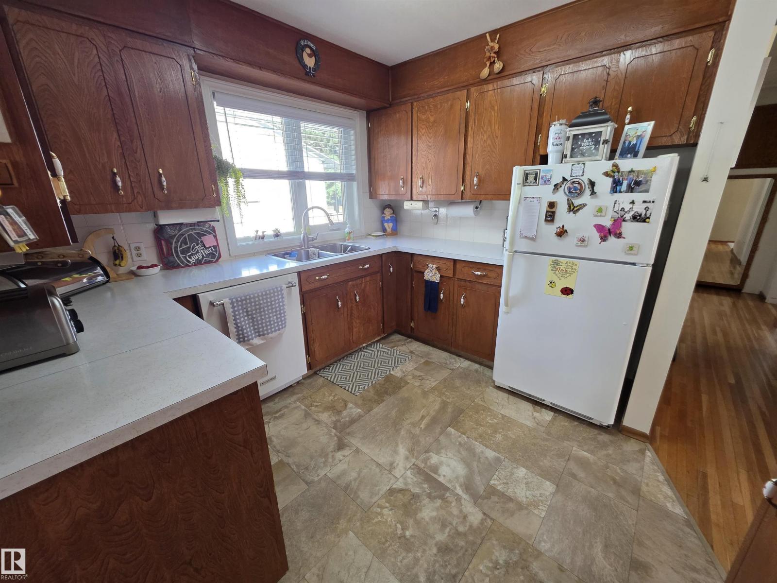 5308 48 St, Drayton Valley, Alberta T7A 1C2 - Photo 7 - E4512100