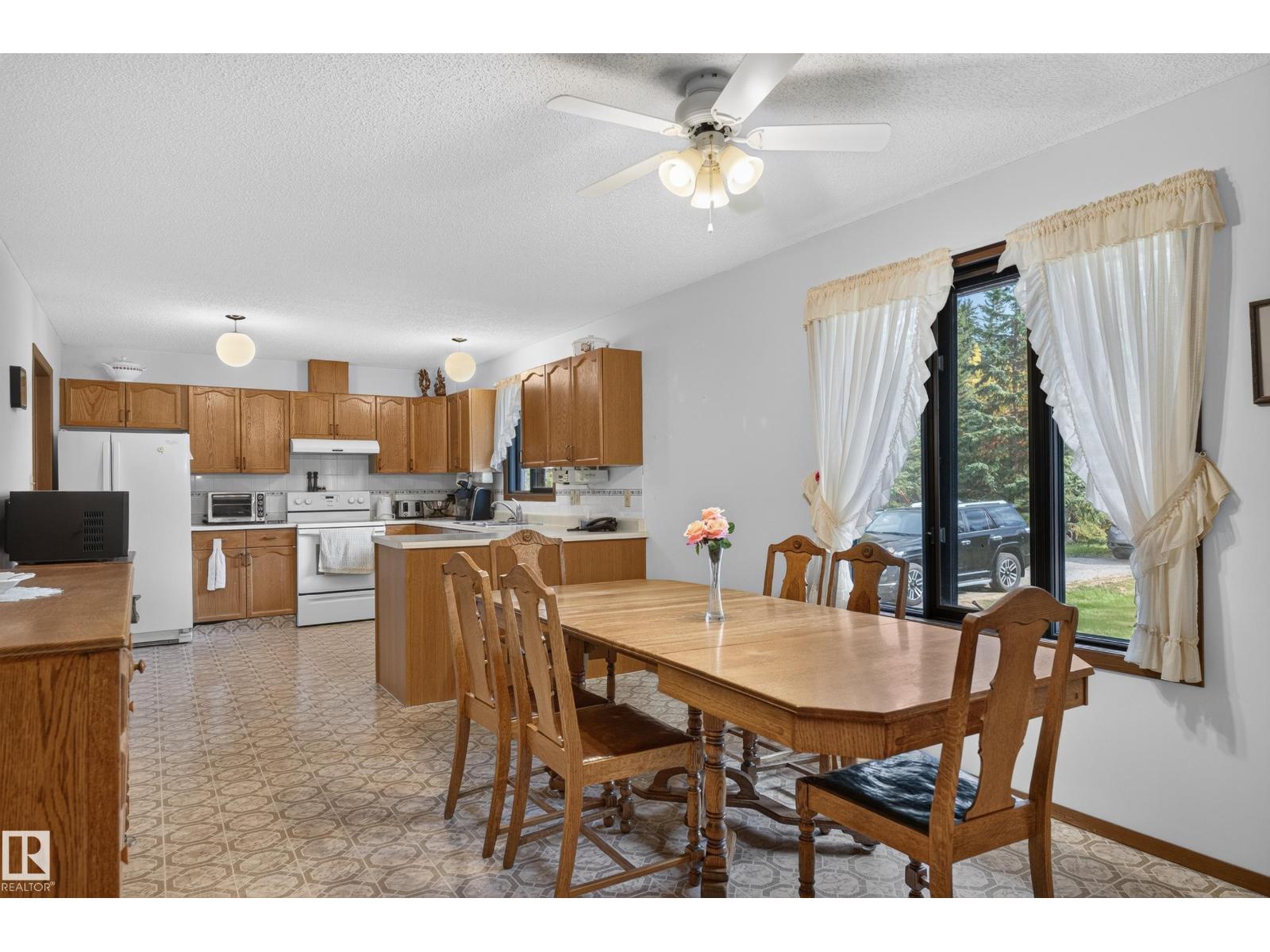 Unknown Address, , - Photo 39 - E4512431