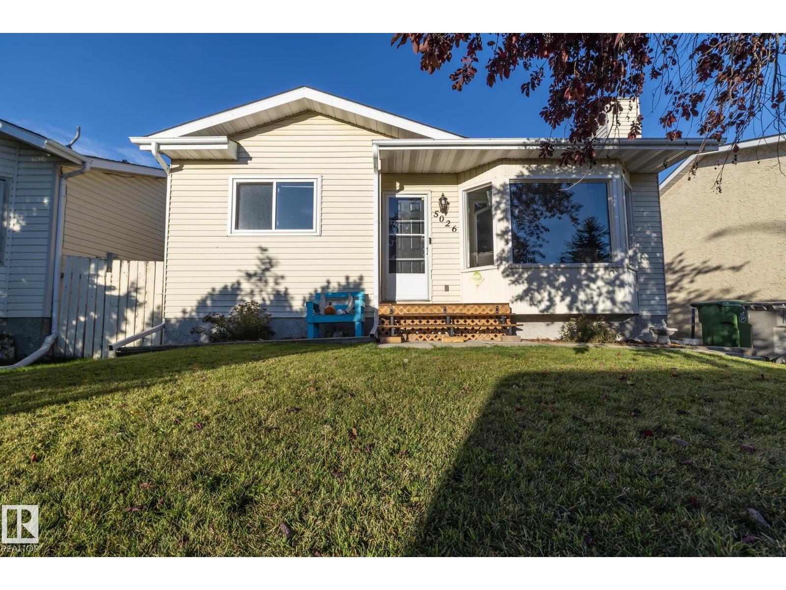 5026 52 St, Calmar, Alberta T0C 0V0 - Photo 1 - E4512566