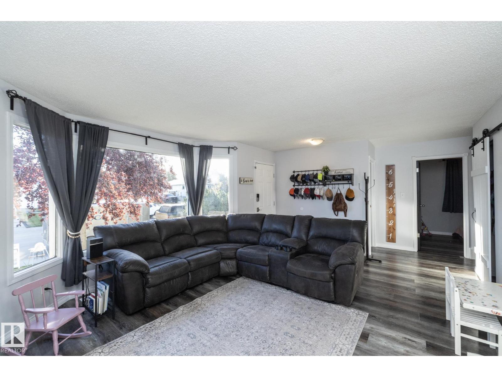 5026 52 St, Calmar, Alberta T0C 0V0 - Photo 4 - E4512566