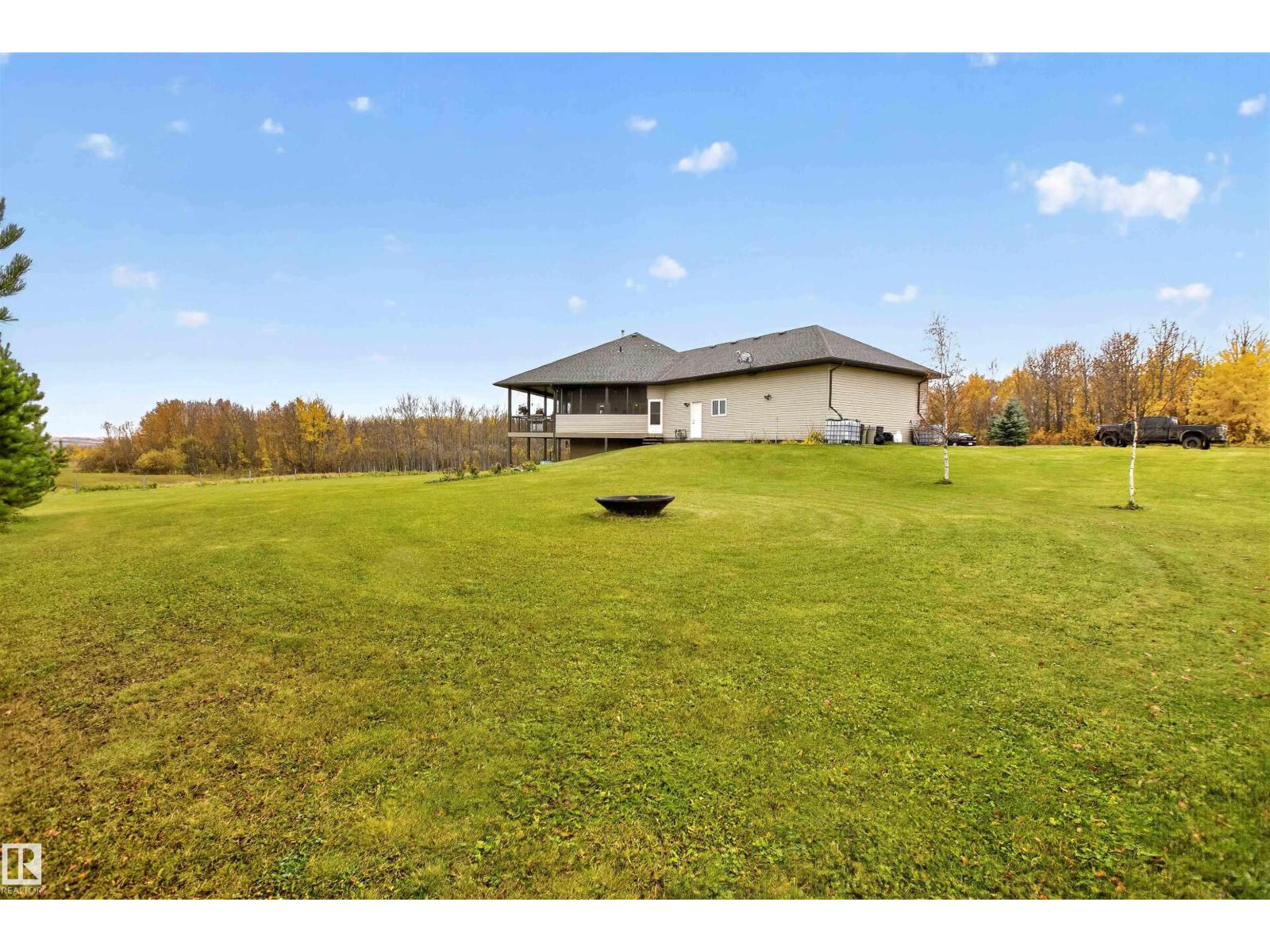 57111 Hwy 757, Rural Lac Ste. Anne County, Alberta T0E 2A0 - Photo 4 - E4512569