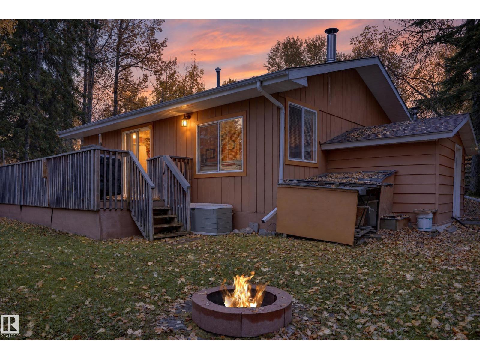5 Alder Av, Rural Lac Ste. Anne County, Alberta  T0E 0L0 - Photo 2 - E4512591