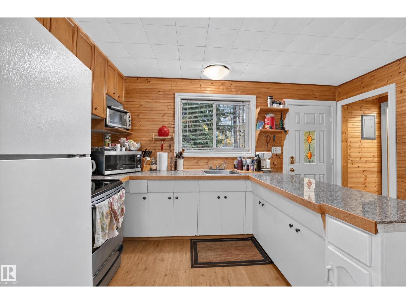 5 Alder Av, Rural Lac Ste. Anne County, Alberta  T0E 0L0 - Photo 6 - E4512591