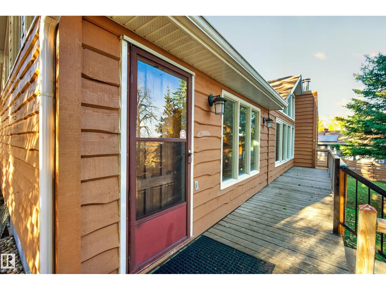 4315 Leisure Ln, Rural Lac Ste. Anne County, Alberta T0E 1V6 - Photo 2 - E4513097