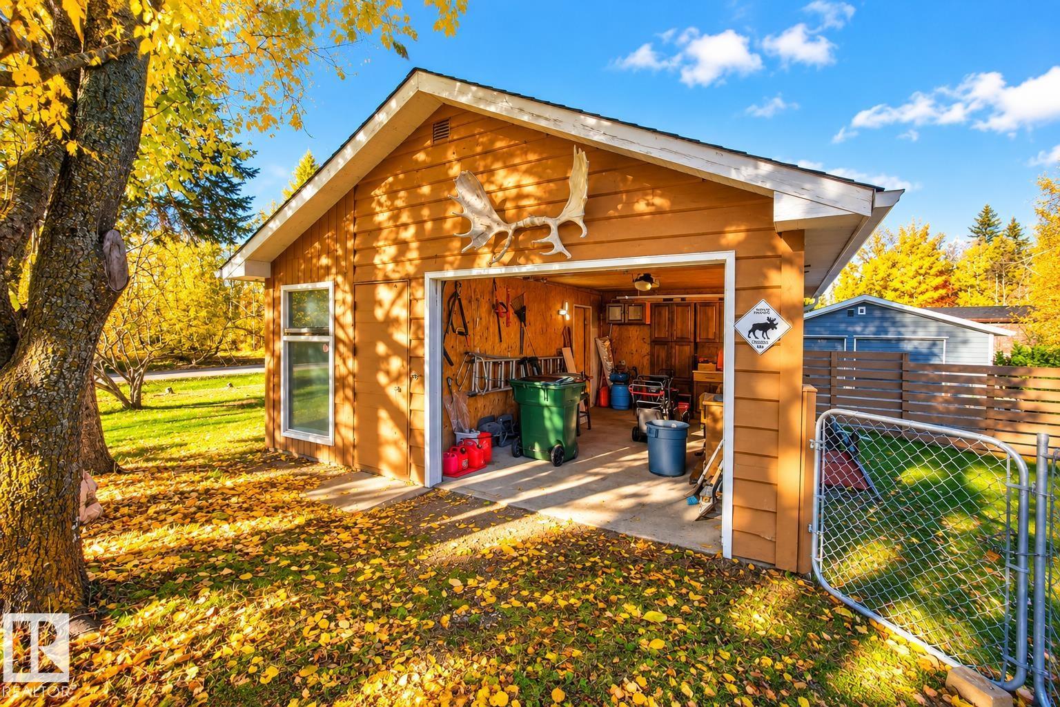 4315 Leisure Ln, Rural Lac Ste. Anne County, Alberta T0E 1V6 - Photo 52 - E4513097