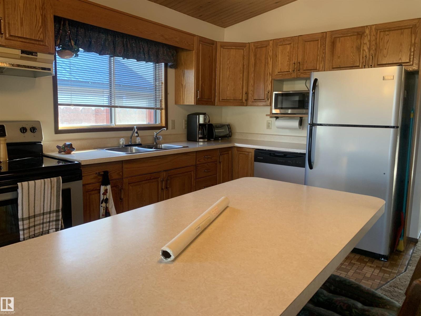 804a 1 Av, Rural Wetaskiwin County, Alberta T0C 1X0 - Photo 10 - E4514173