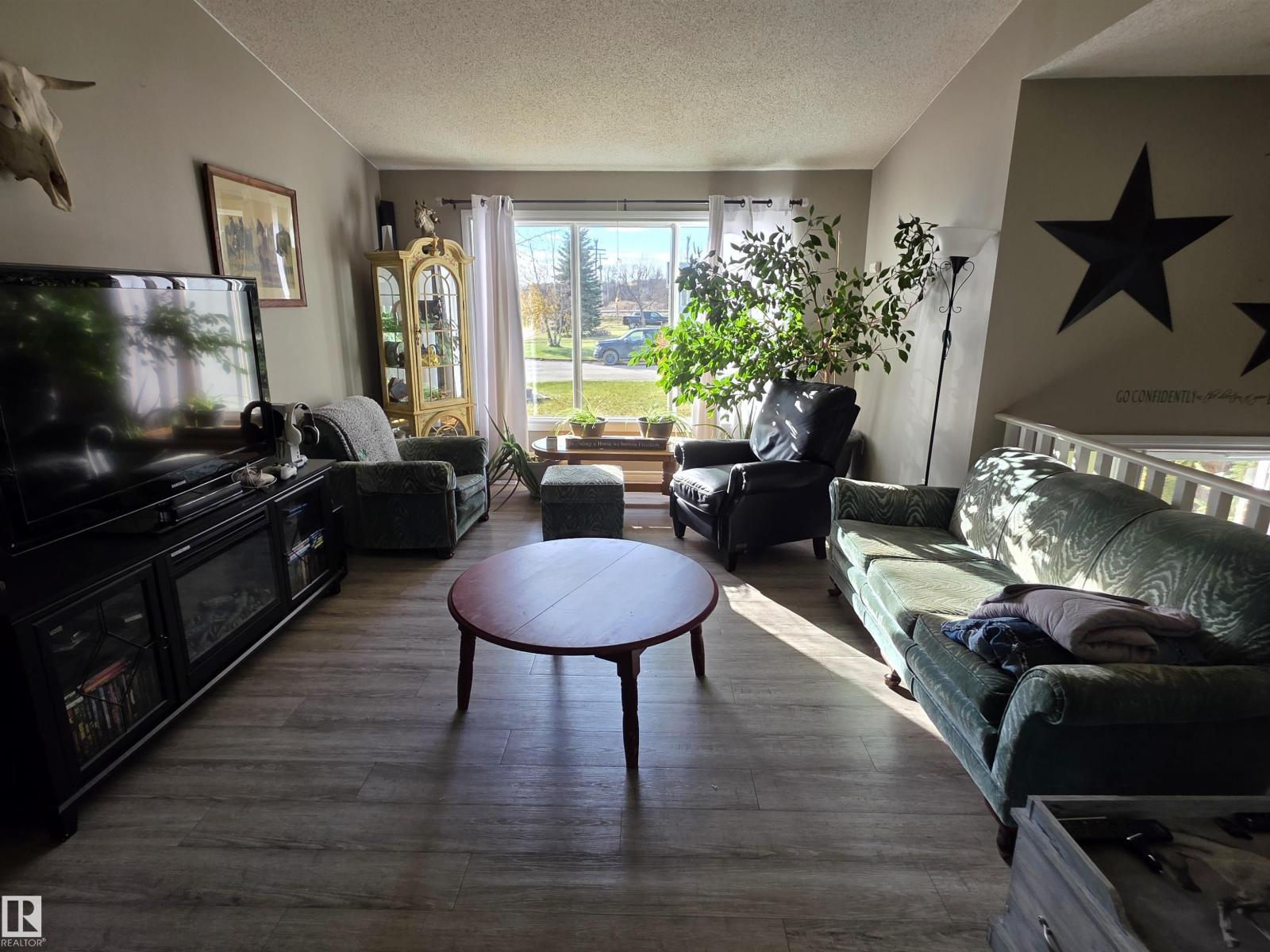5026 51 St, Rocky Rapids, Alberta  T0E 1Z0 - Photo 4 - E4514246