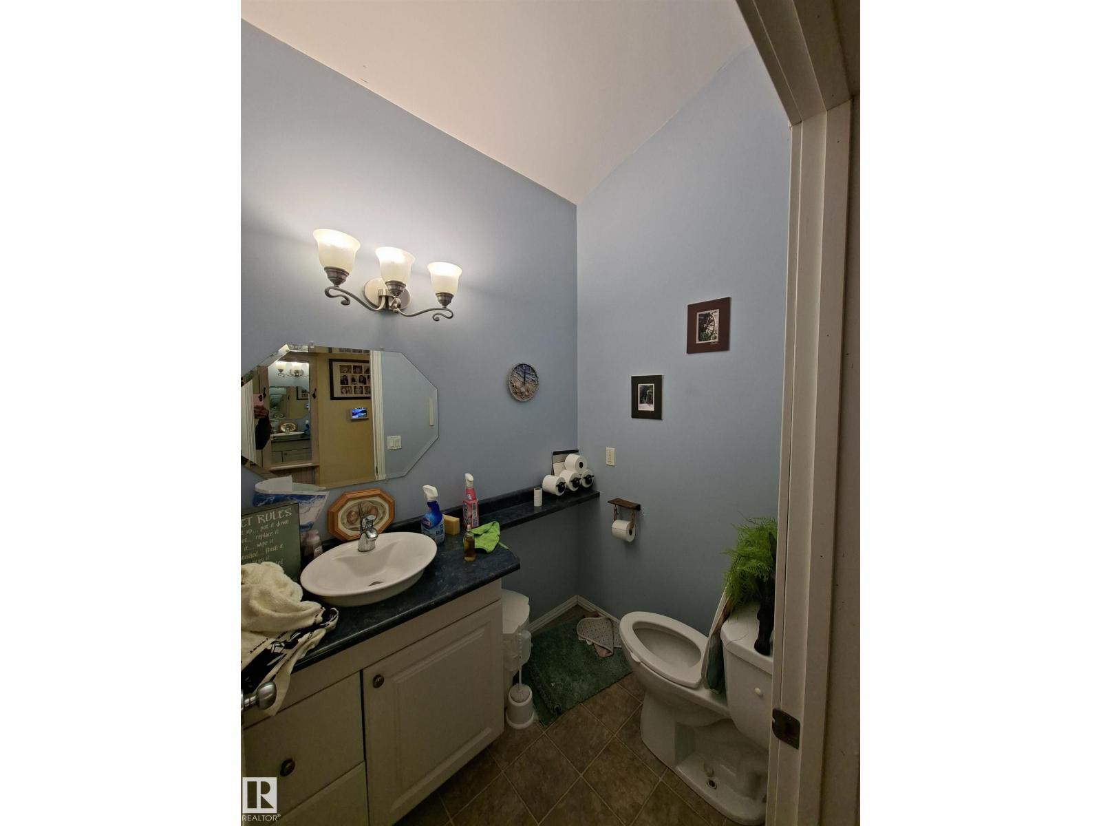 8530 Hwy 621 House A; B, Rural Brazeau County, Alberta T7A 2A3 - Photo 14 - E4514637