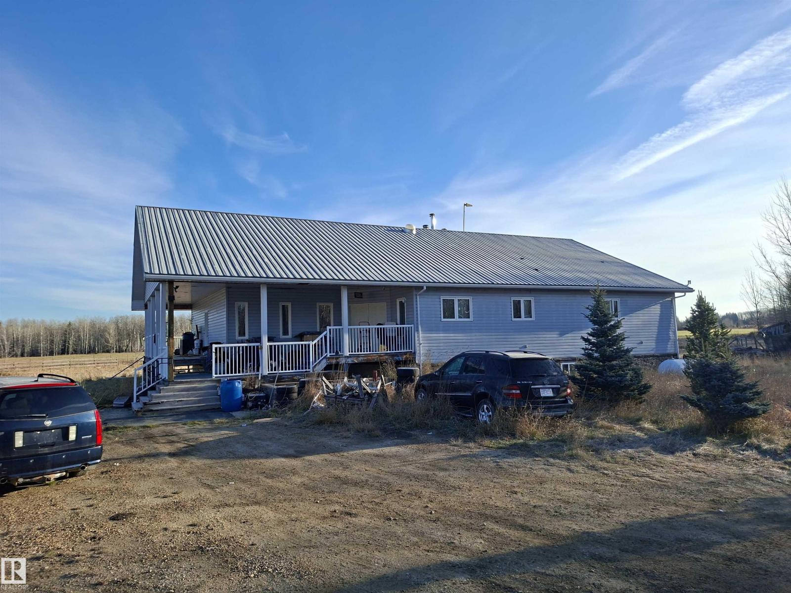8530 Hwy 621 House A; B, Rural Brazeau County, Alberta T7A 2A3 - Photo 2 - E4514637